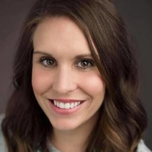 Meet your Posher, Courtney